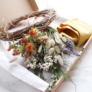 DIY Summer Dried Flower Wreath Kit